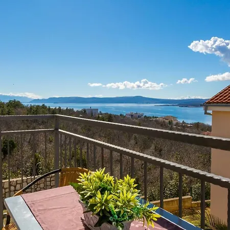 Apartment Emi. Crikvenica