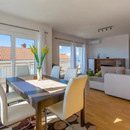 Apartment Emi.