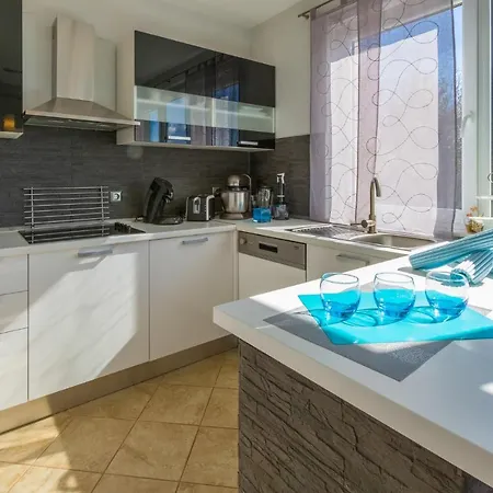 Emi. Apartment