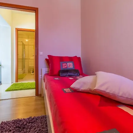 Emi. Apartment